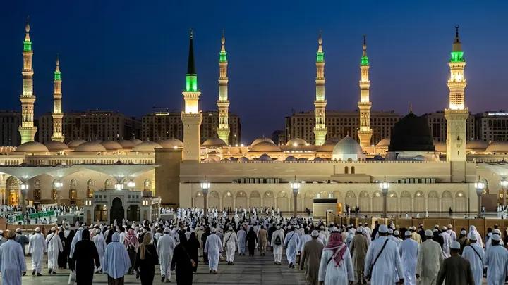 14 Günlük Umre Turu - Ekonomik Umre ROOTS Otel THY Uçuş | Ammar Turizm